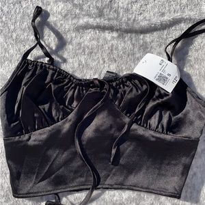 FOREVER 21 BLACK CAMI